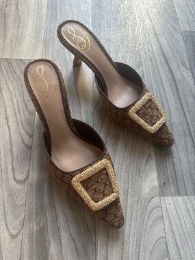 Sam Edelman 7 Brown Pointed Toe Heeled Mules with Gold Buckle